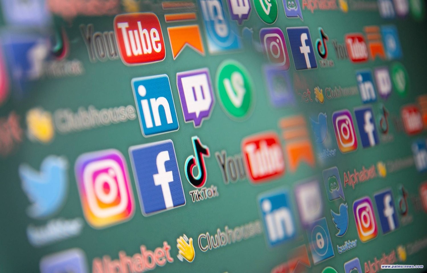 أستراليا تتجه لحظر "السوشيال ميديا" لمن دون 16 عاماً